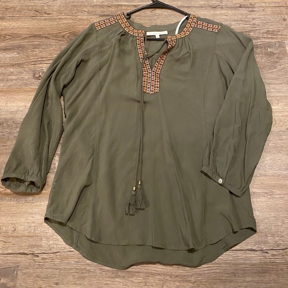 Olive Green Long Sleeve V-Neck Blouse